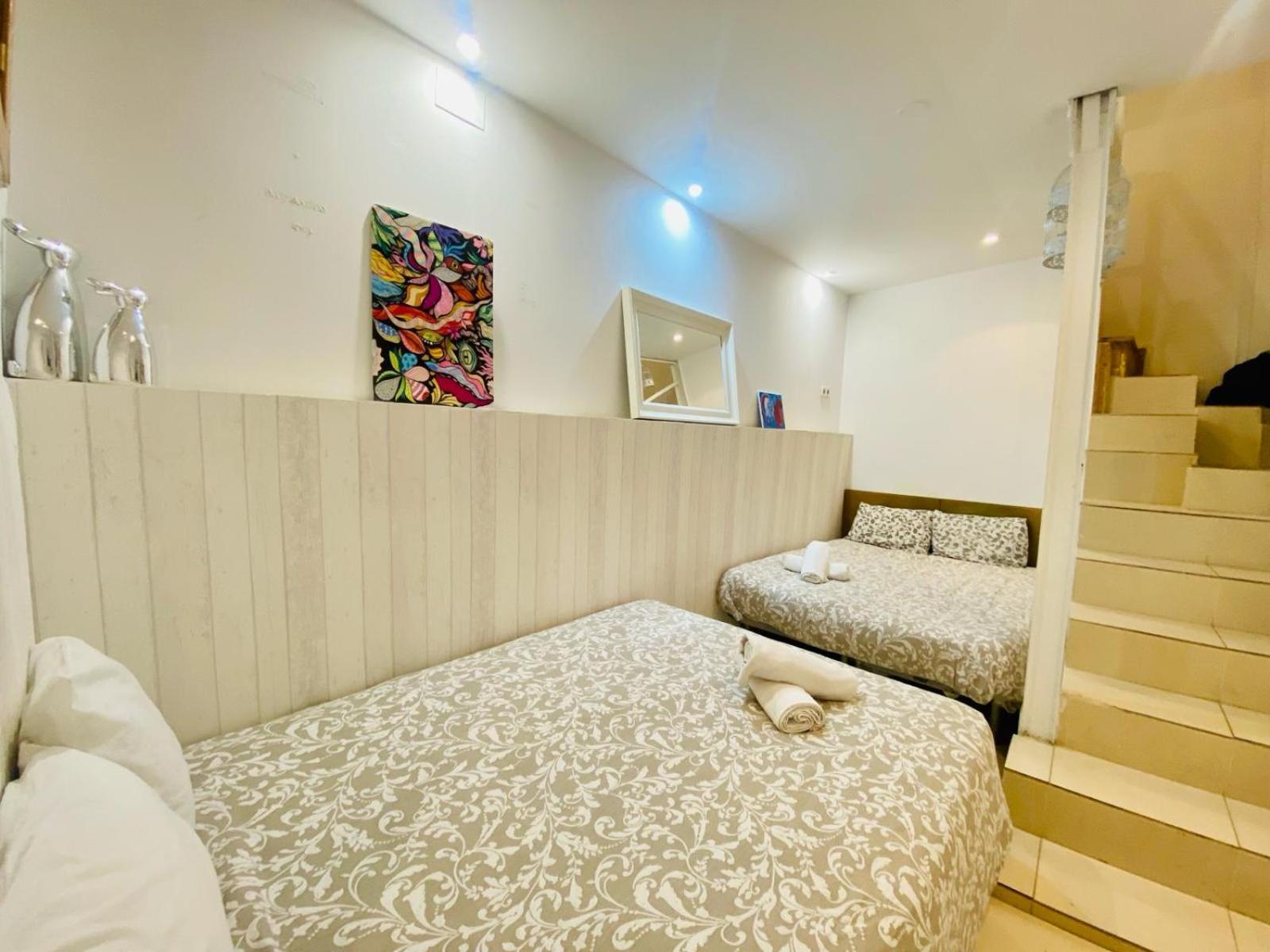 0du Palmer Duplex Apartment *